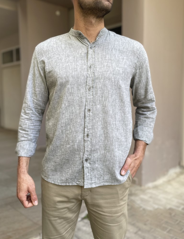 Ανδρικό λινό χακί πουκάμισο με μάο γιακά 9663X φωτογραφία